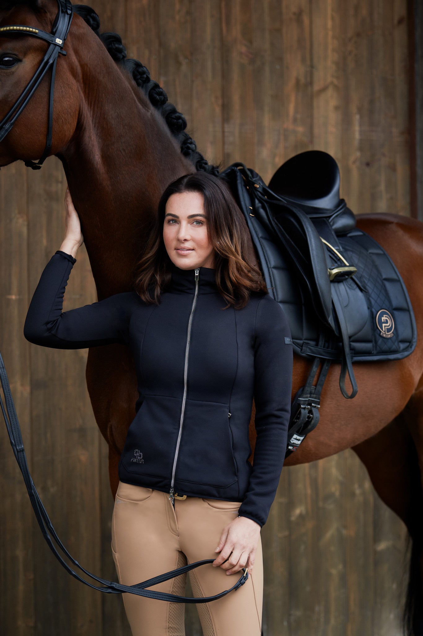 Eskadron Zadeldek Big Square Faux Leather Platinum 23 Black