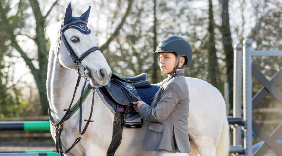 LeMieux Junior Pro GP/Jump Square Zadeldek