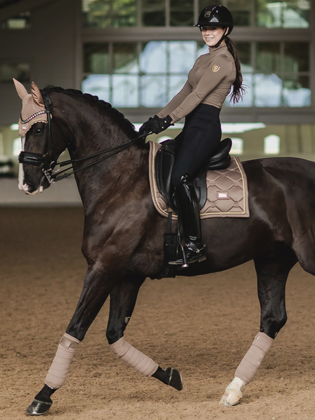 Equestrian Stockholm Kompressions-Reithose Dressur Supreme Schwarz Gold