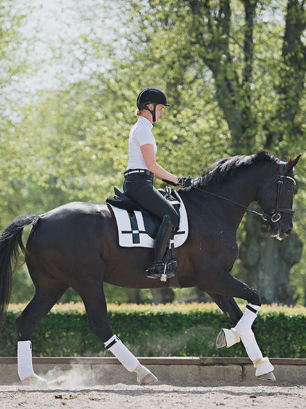 Equestrian Stockholm Zadeldek No Boundaries White