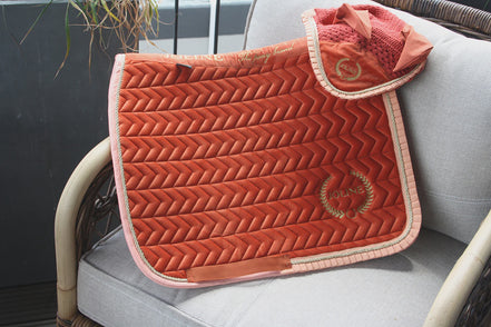 Joline Zadeldekje "The pony brand"