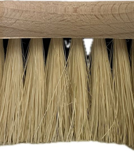 Euroriding Dust Brush 8-Shape – Oiled Wooden BackDust Brush 8-Shape – Oiled Wooden Back