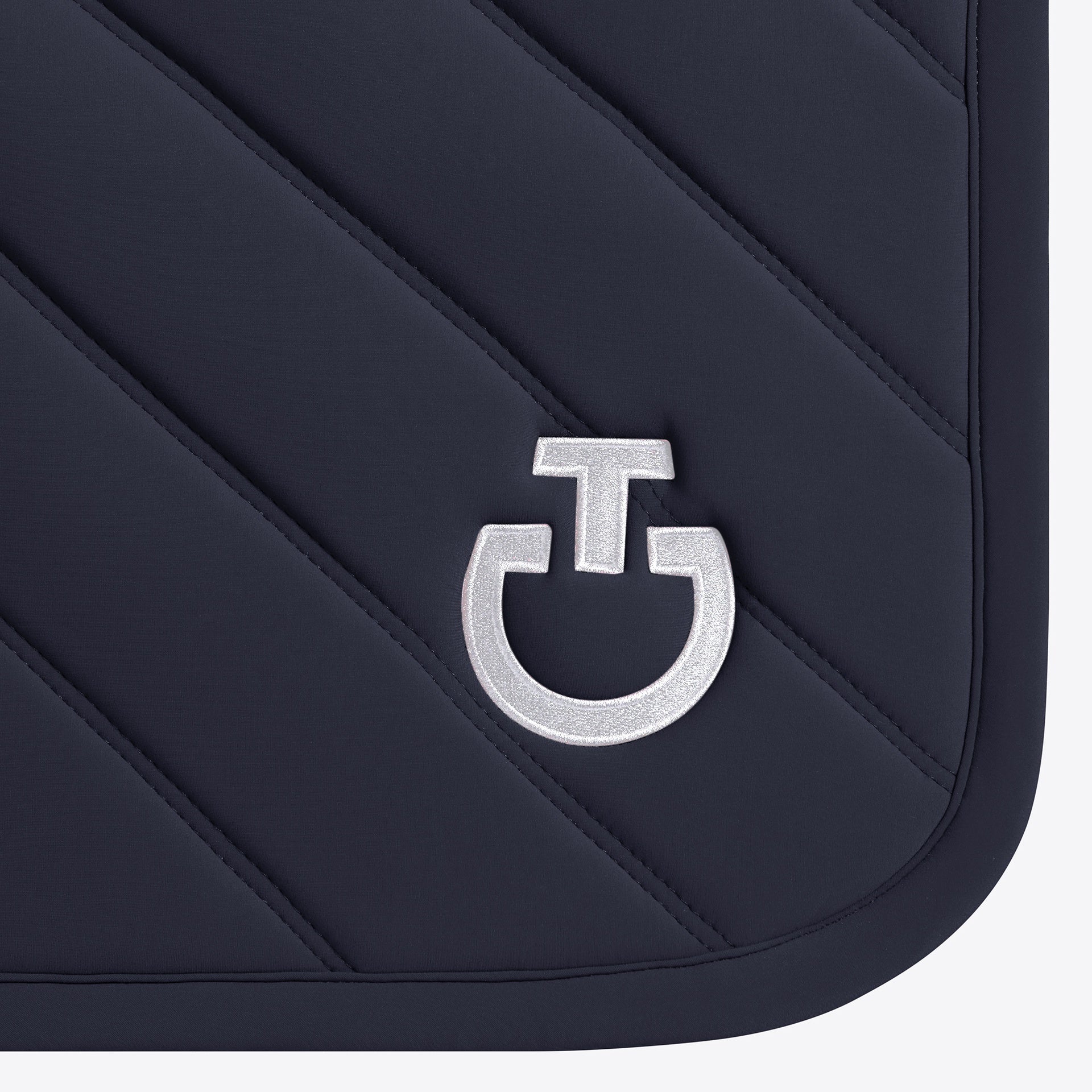 Cavalleria Toscana Diamonds & Lines Quilted Zadeldek