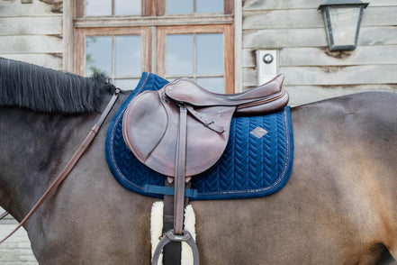 Kentucky Saddle Pad Velvet Pearls