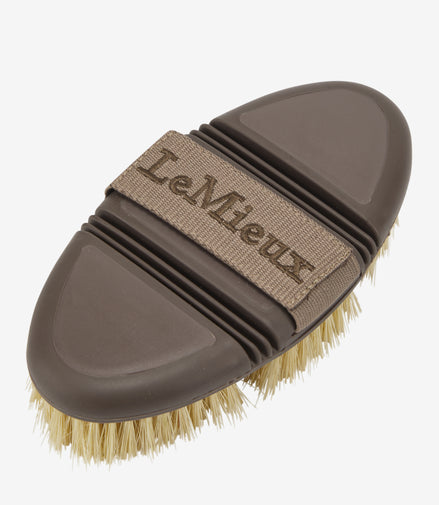 LeMieux Flexi Scrubbing Borstel