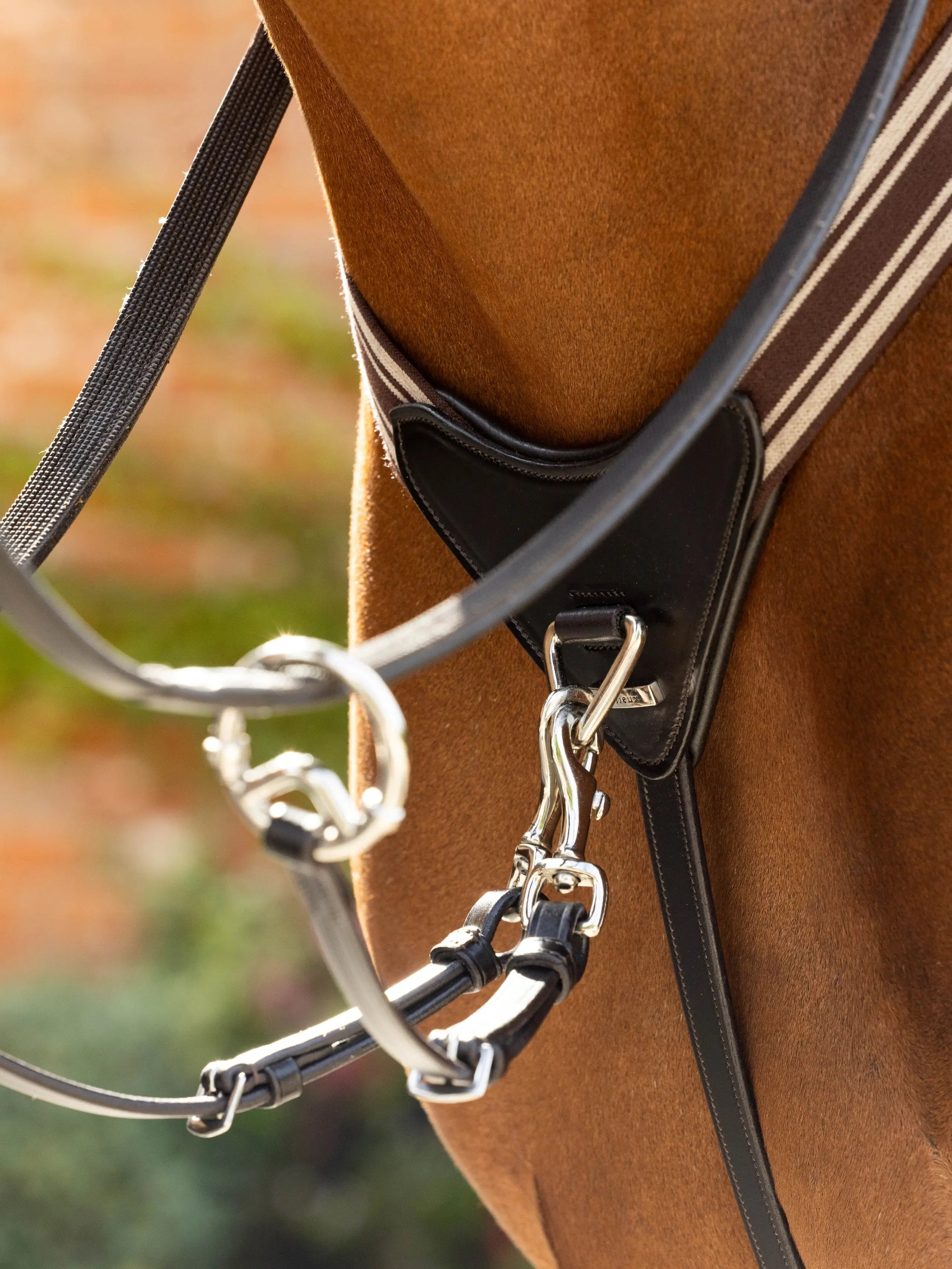 LeMieux Arika Elastic Breastplate