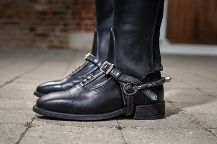 Dy'on Leather spurs Straps