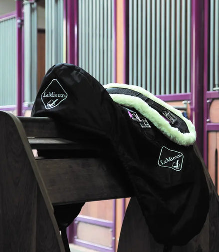 LeMieux LMX Prokit Zadelhoes Dressuur zwart