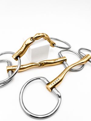 Bus, D, Eggbutt,... - Maddelin Equestrian