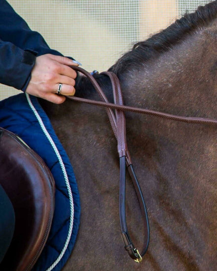 Dy'on 1/2 Rubber Reins