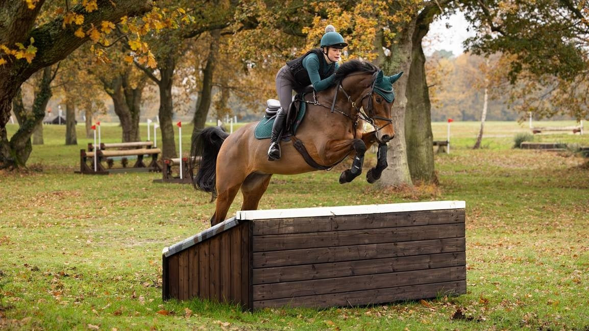 LeMieux Suede Zadeldek Spruce - Dressage