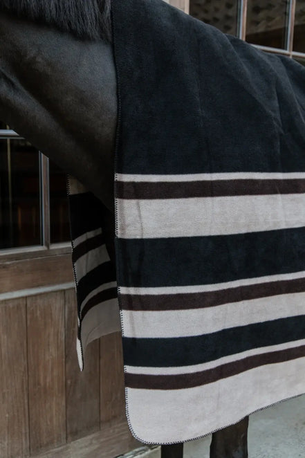 Kentucky Heavy Fleece Paardendeken Square Stripes Brown