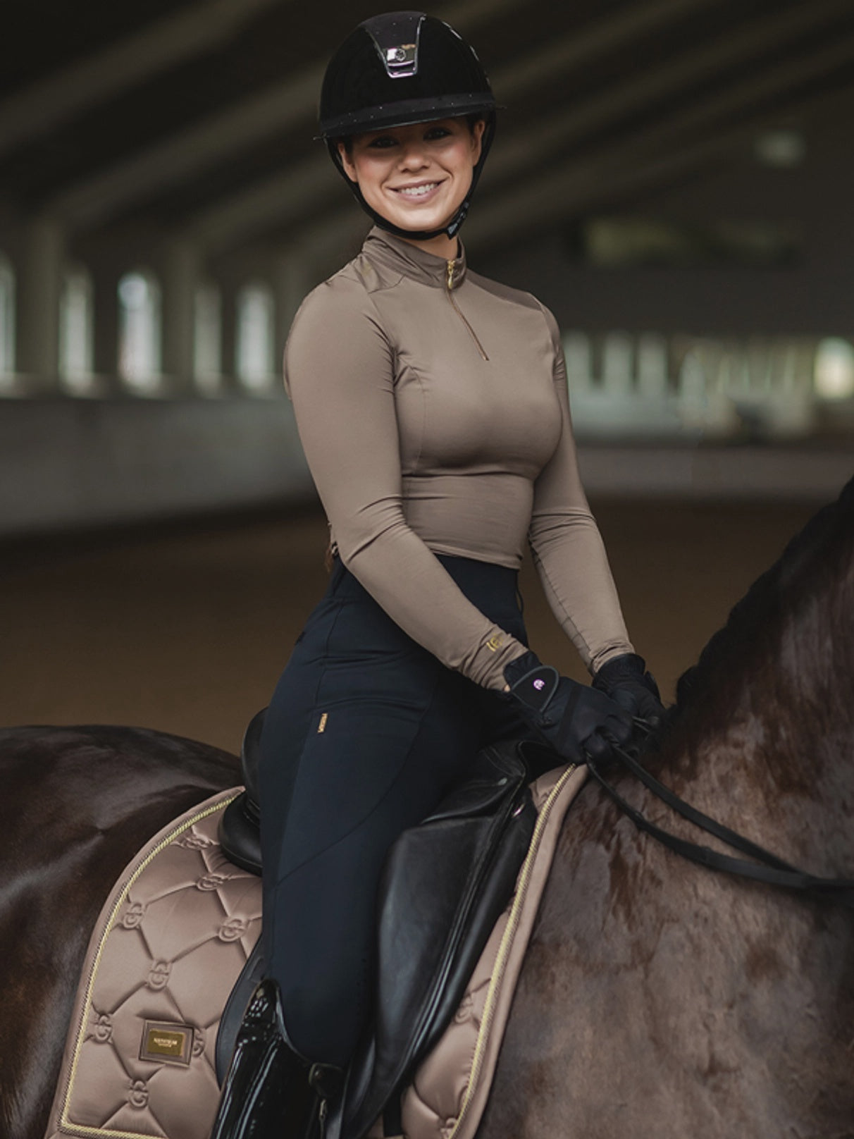 Equestrian Stockholm Compression Rijbroek Dressuur Supreme Zwart Goud