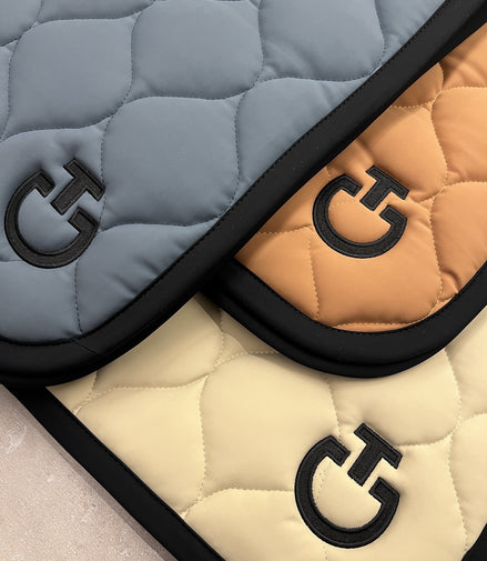 Cavalleria Toscana Circular Quilted Jersey Zadeldek