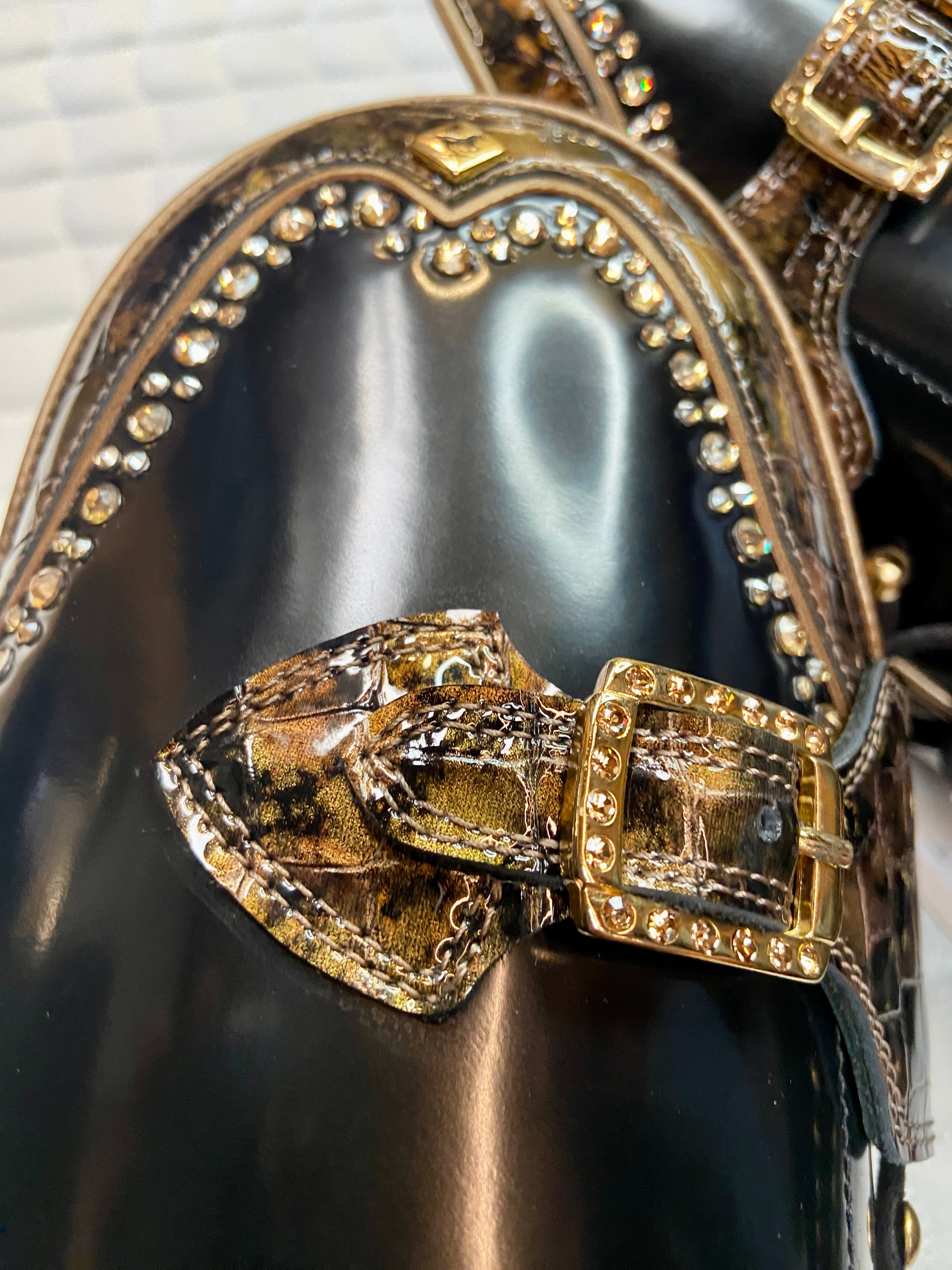 DeNiro Tintoretto Brushed Black Top Rodine Lucifumoro