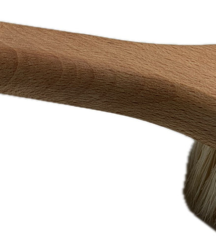 Brosse de selle Euroriding avec manche en bois huilé