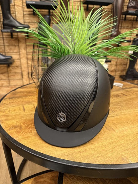 Charles Owen Hyda Carbon Rijhelm