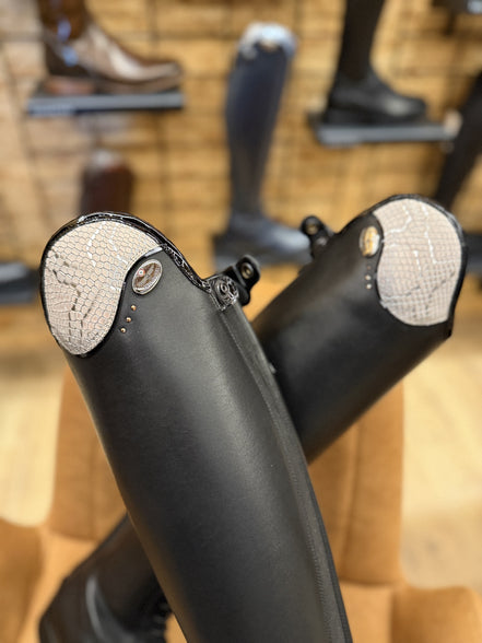 De Niro Salentino/02 Top Regal Pink Black Patent Piping Stones Rose gold