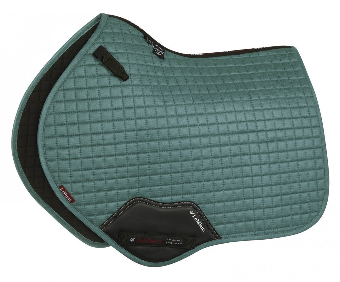 LeMieux Zadeldek Suede Close Contact Square