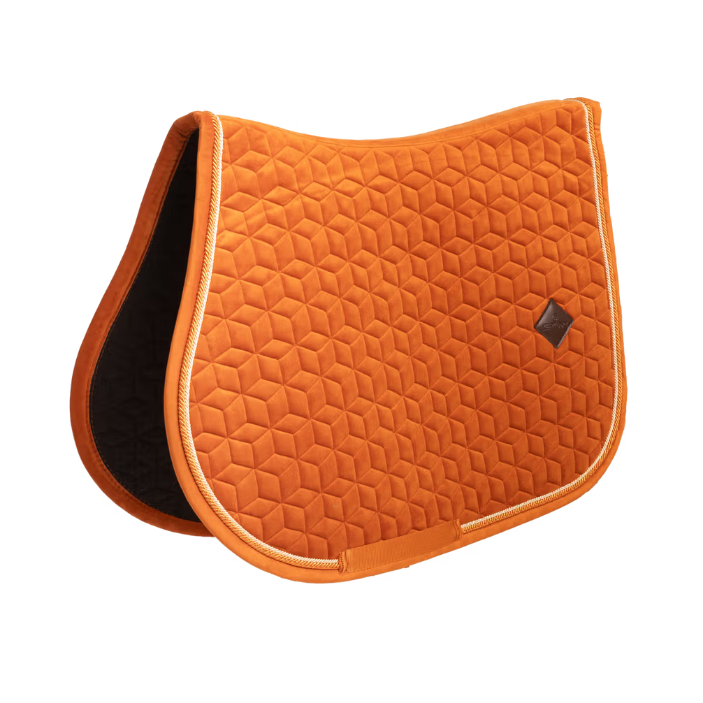 Kentucky Zadeldek Velvet Luxe Fluweel en Anatomisch Zadeldoeken - Maddelin Equestrian Kentucky