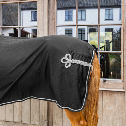 Kentucky Price Giving Cooler Fleece Rug