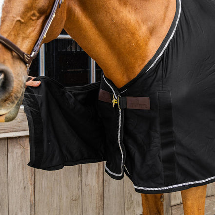 Kentucky Price Giving Cooler Fleece Rug