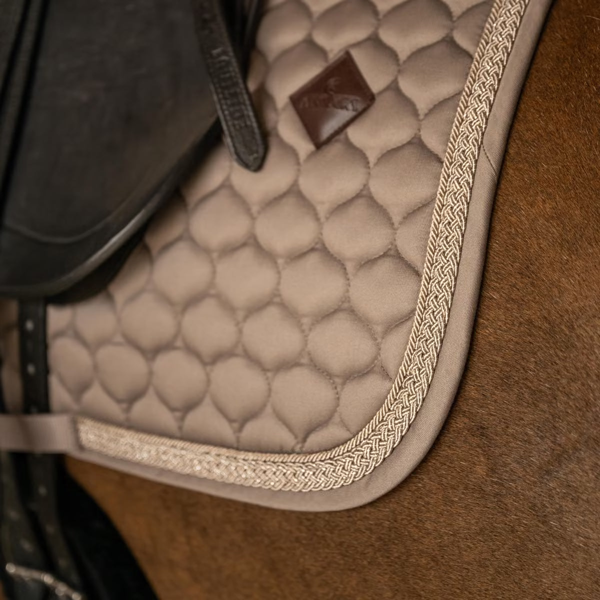 Kentucky Zadeldoek Classic Onion Gevlochten Glitter Koord