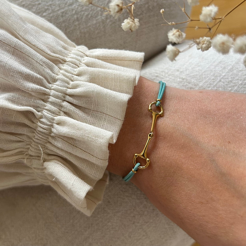 Equestrian Jewelry armband Lana: dun elastisch koordje met een fijne bit in goud of zilver