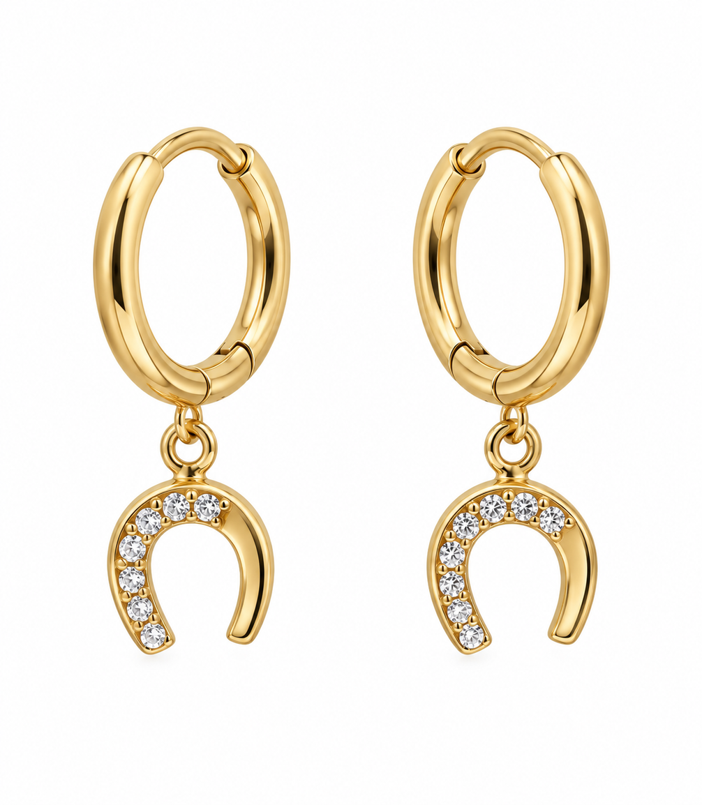 Equestrian Jewelry creolen Alix met hoefijzerhanger afgewerkt met strass-steentjes, in zilver en goud