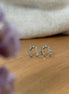 Equestrian Jewelry oorbellen Popy: hoefijzer-oorknopjes met losse strass-steentjes, in zilver of goud