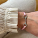Equestrian Jewelry armband Sam: satijnen koord met een bit bezet met strass-steentjes, in goud of zilver