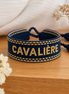 Equestrian Jewelry armband Cavalière in gekleurde stof met goudkleurig borduurwerk en schuifknoop