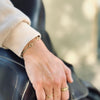 Equestrian Jewelry armband Lana: dun elastisch koordje met een fijne bit in goud of zilver