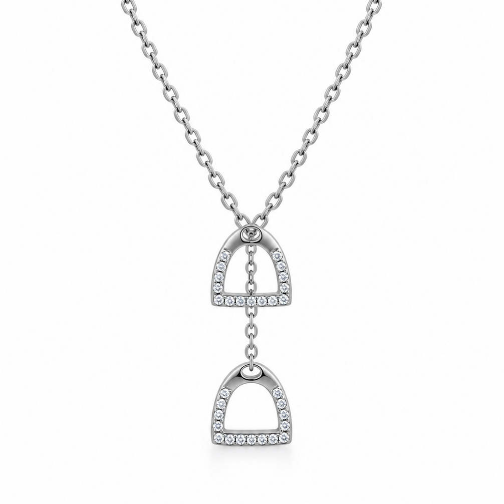 Equestrian Jewelry Y-ketting Cliff met twee stijgbeugels met strass-steentjes, in zilver en goud