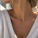Equestrian Jewelry ketting Roxie met ronde hanger en hoefijzermotief, in zilver en goud