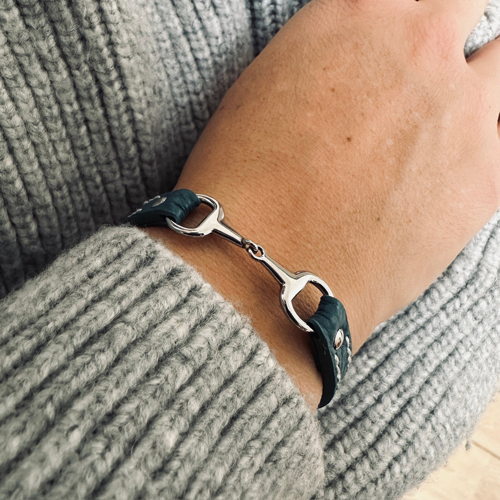 Equestrian Jewelry leren armband Fano met bit in zilver of goud, in verschillende leerkleuren
