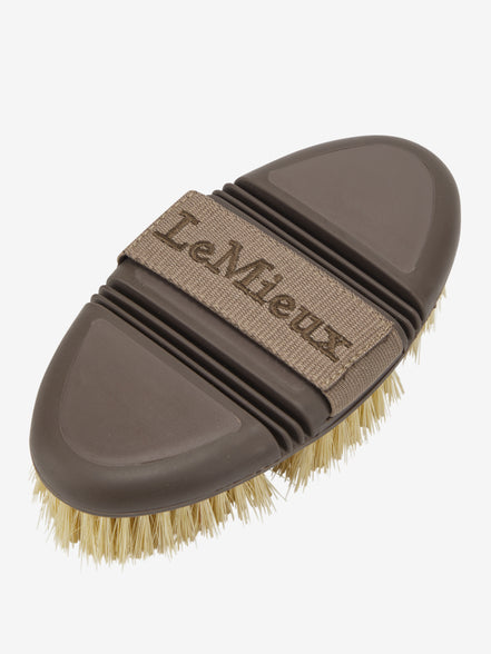 LeMieux Flexi Scrubbing Borstel