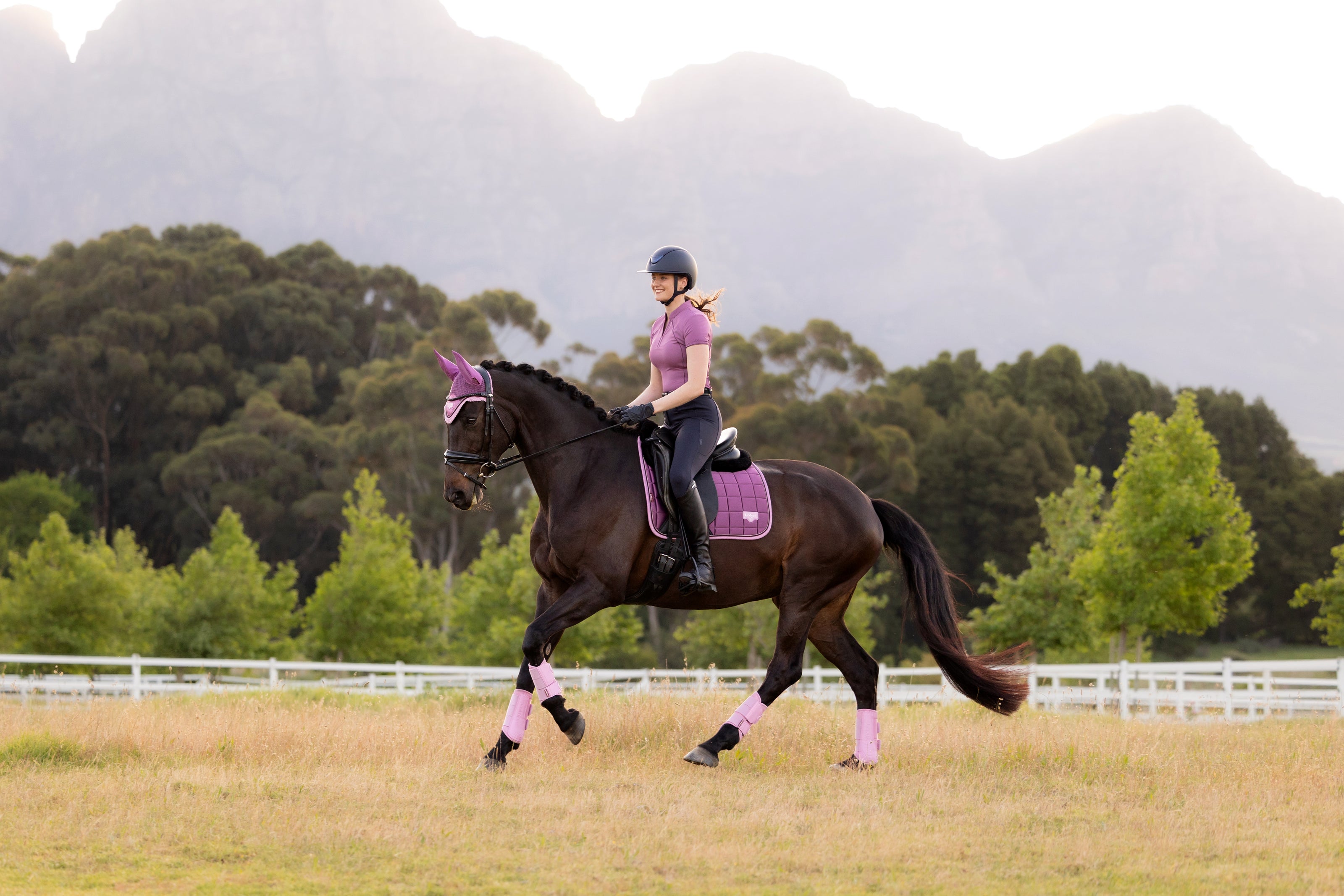 LeMieux Loire Classic Zadeldek SS26