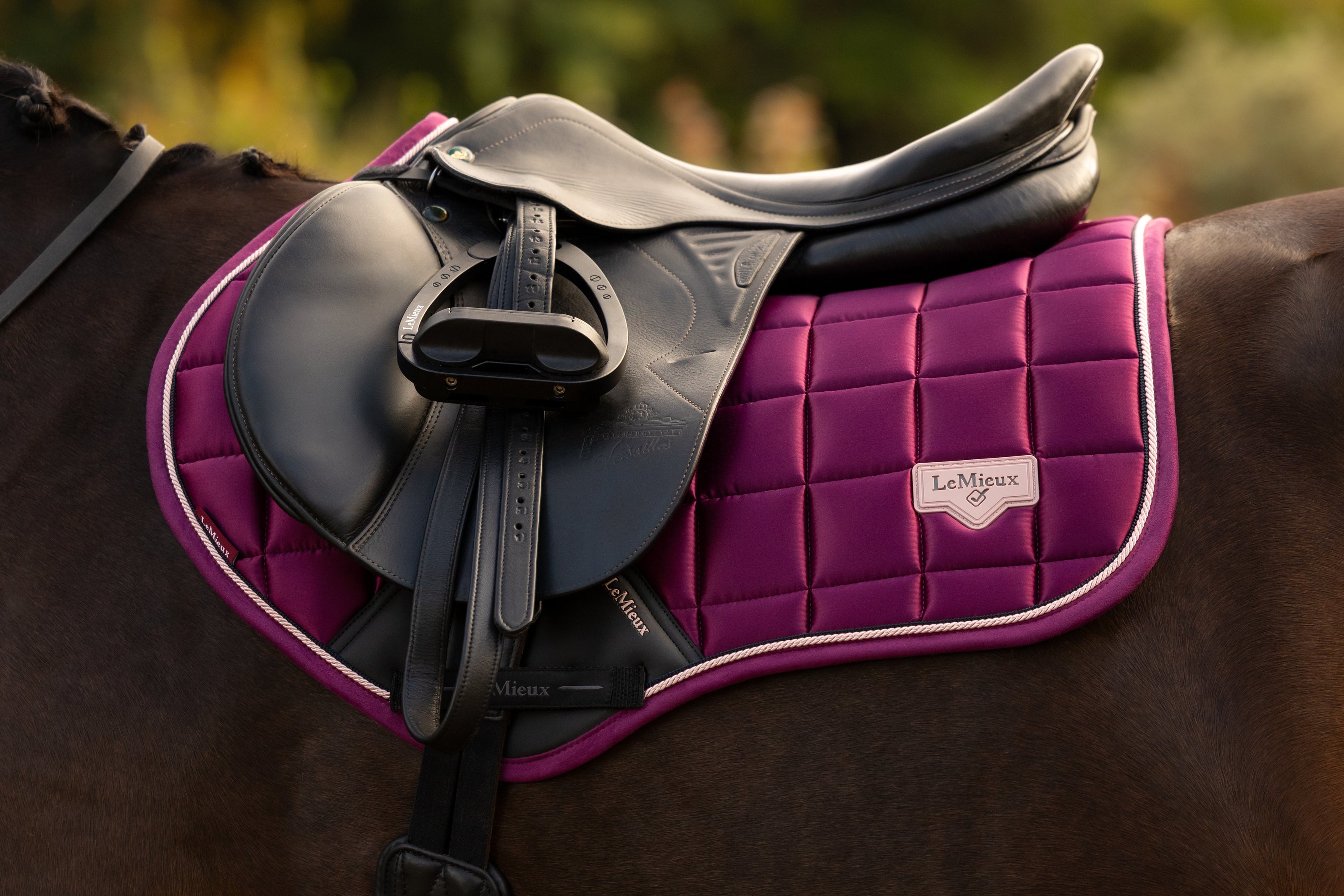 LeMieux Loire Classic Zadeldek AW26
