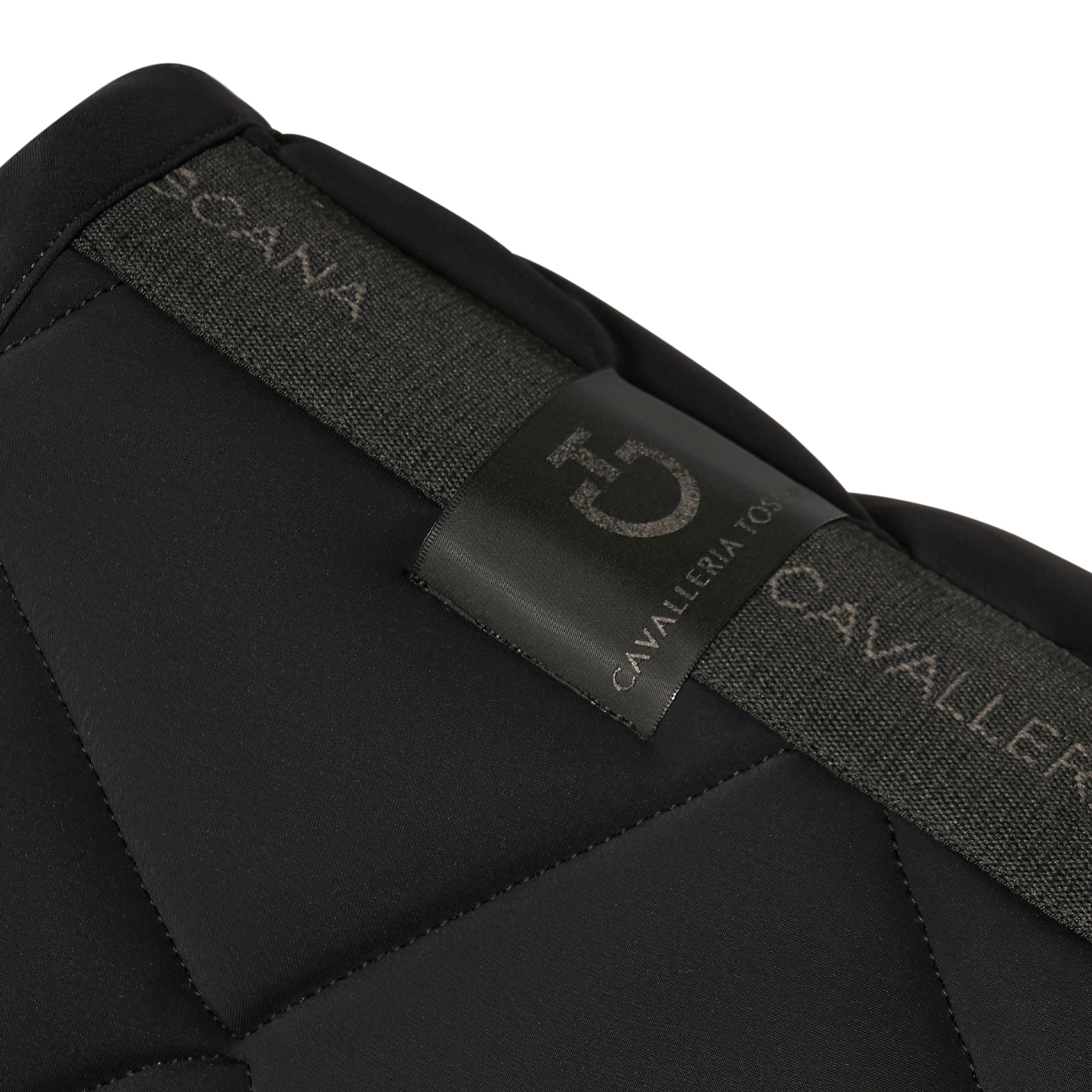 Cavalleria Toscana Diamond Quilted Jersey Zadeldek