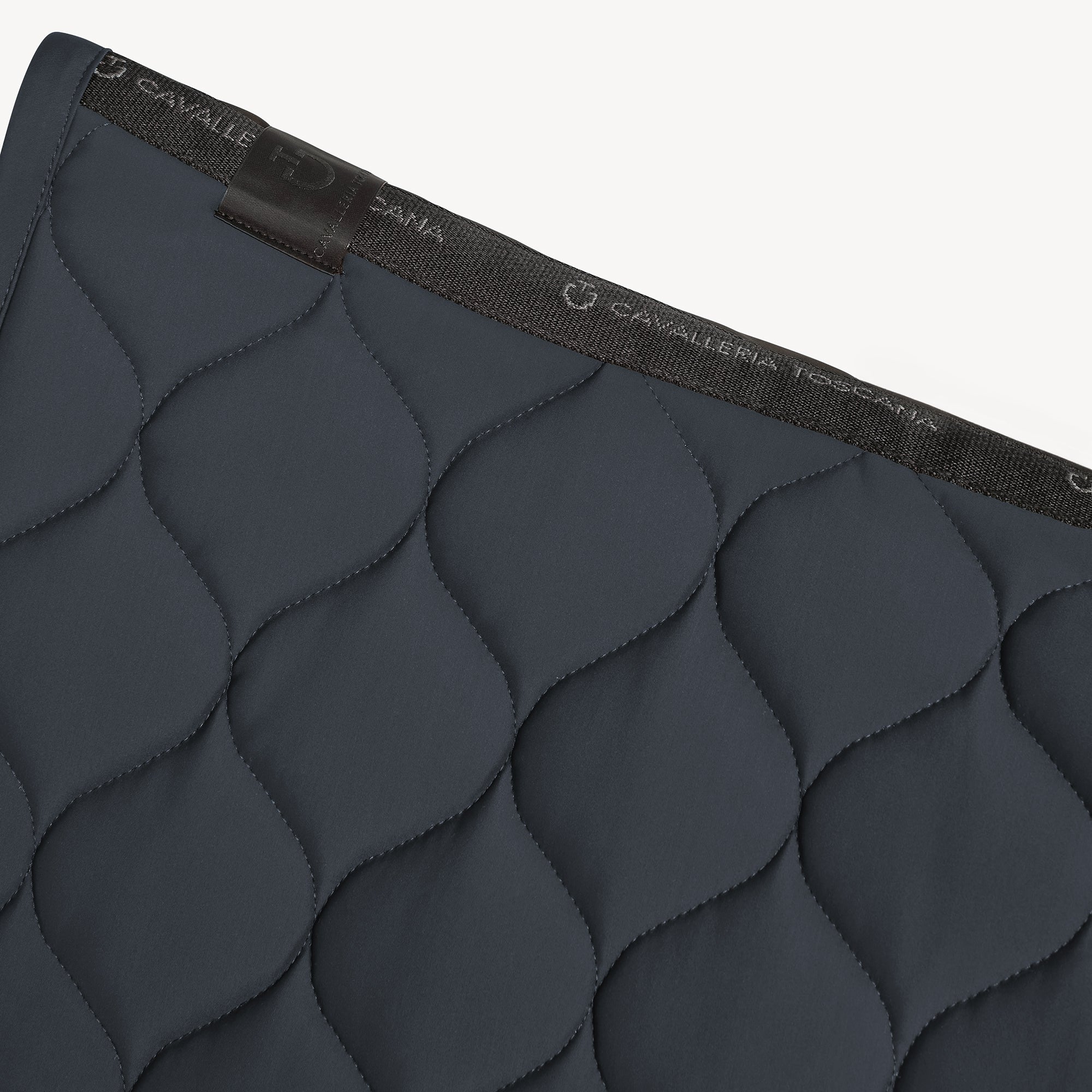 Cavalleria Toscana New Circular Quilted Jersey Zadeldek