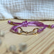 Equestrian Jewelry armband Sam: satijnen koord met een bit bezet met strass-steentjes, in goud of zilver