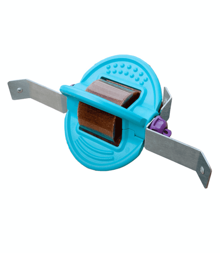 Bizzy Bites Mountain Bracket - Ophangsysteem Snoepjes en likstenen - Maddelin Equestrian Bizzy Bites