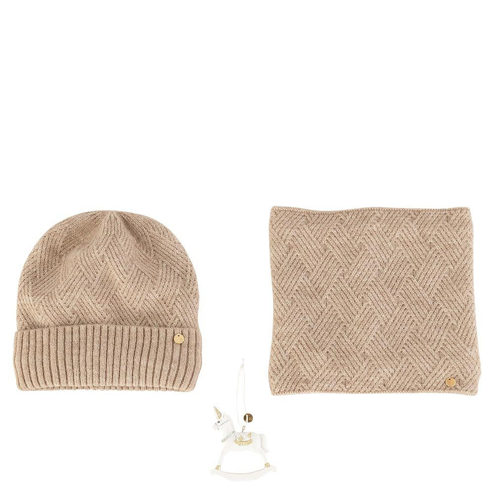 BR Christmas Giftbox Muts + Nekwarmer Mutsen, petten en sjaals - Maddelin Equestrian BR