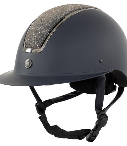 BR Rijhelm Omega Glamourous Diverse - Maddelin Equestrian BR