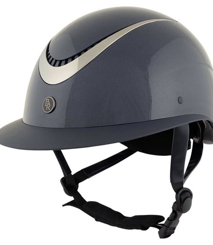 BR Rijhelm Thèta Plus Diverse - Maddelin Equestrian BR