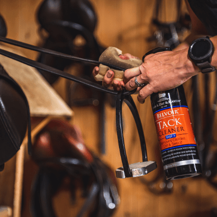 Carr&Day&Martin lederzeep Step - 1 Belvoir 500 ml Lederonderhoud - Maddelin Equestrian Carr&day&martin