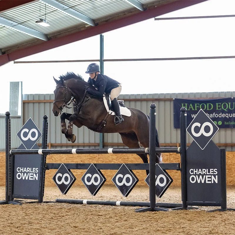 Charles Owen Hyda Matt Carbon Wide Peak Mips Rijhelm Diverse - Maddelin Equestrian