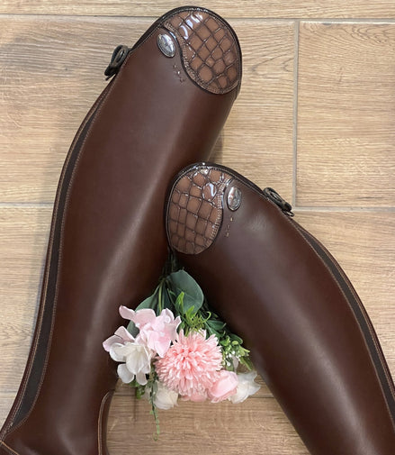 DeNiro Tricolore Salentino 01 Smooth Brown - Lucido Bistro/Patent Moka piping/Rose gold Stones Rijlaarzen - Maddelin Equestrian De Niro Boot Co