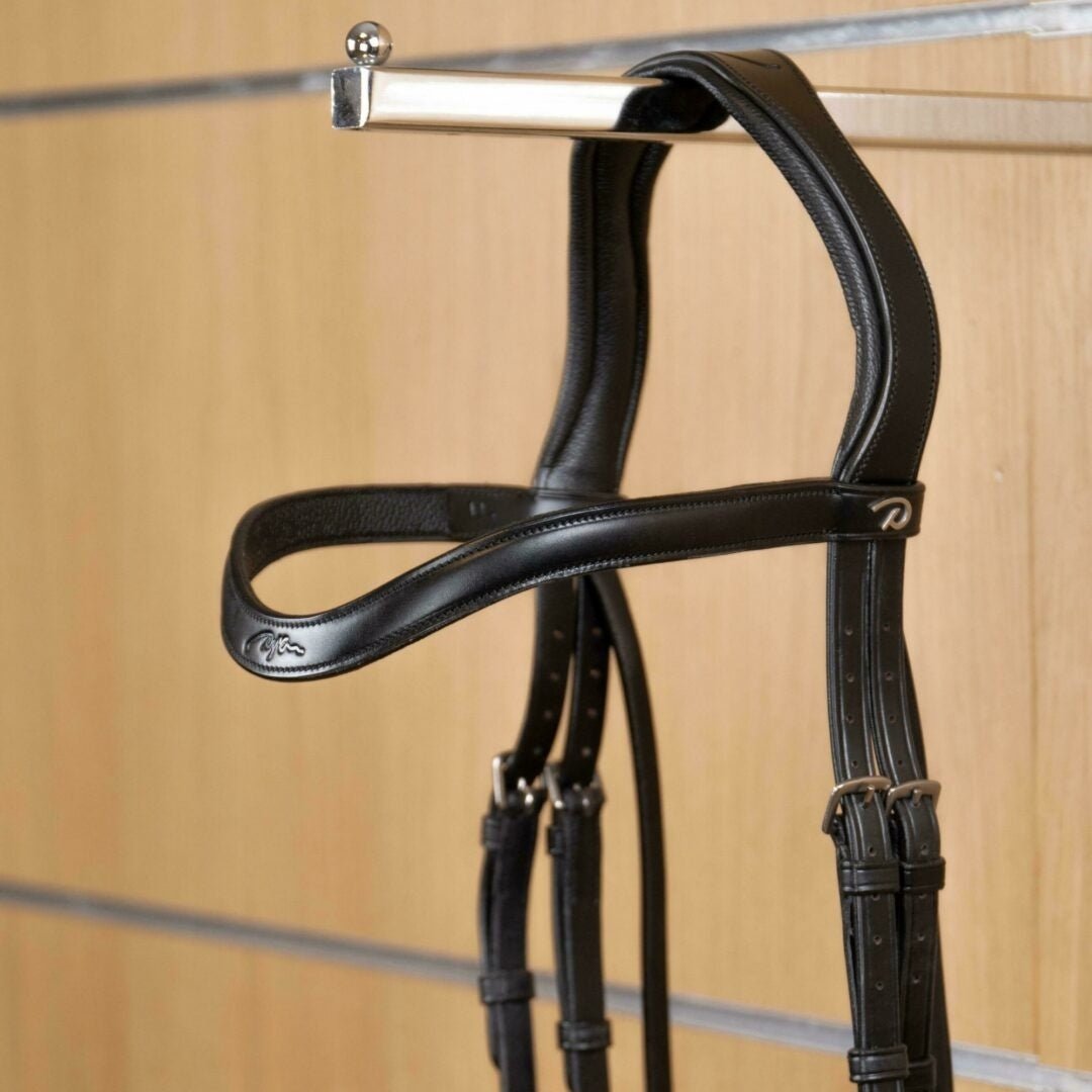 Dy'on Flat Leder V - Shaped Frontriem - New English Frontriemen - Maddelin Equestrian Dy on